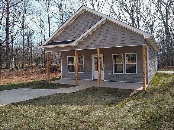 2nd image of 734 Meadowgreen Village Dr