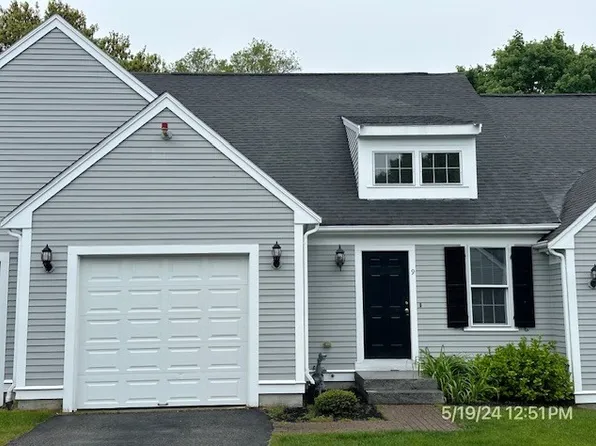 9 Adams Ct #9, Hingham, MA 02043