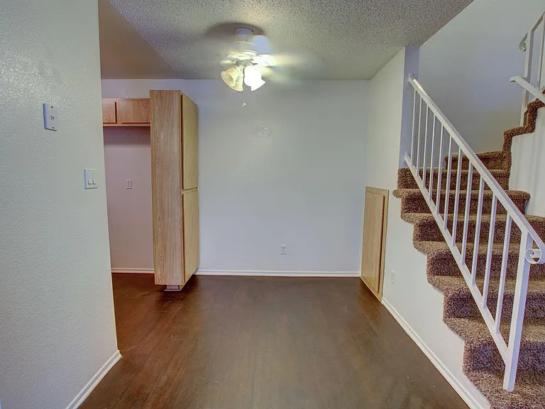 Oasis Townhomes — Photo 17