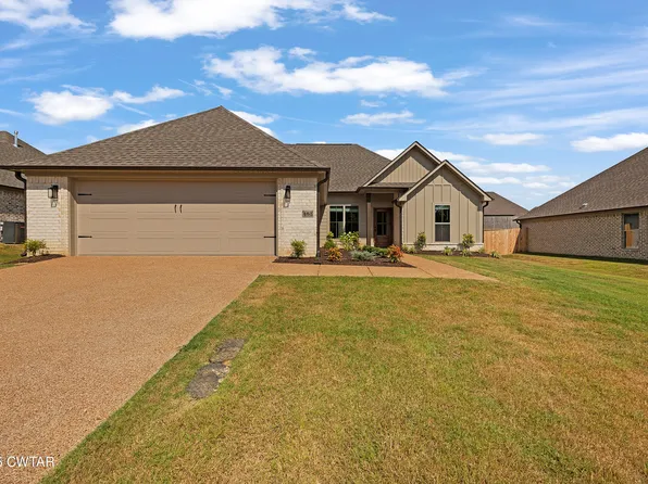 453 Fairway Blvd, Jackson, TN 38305