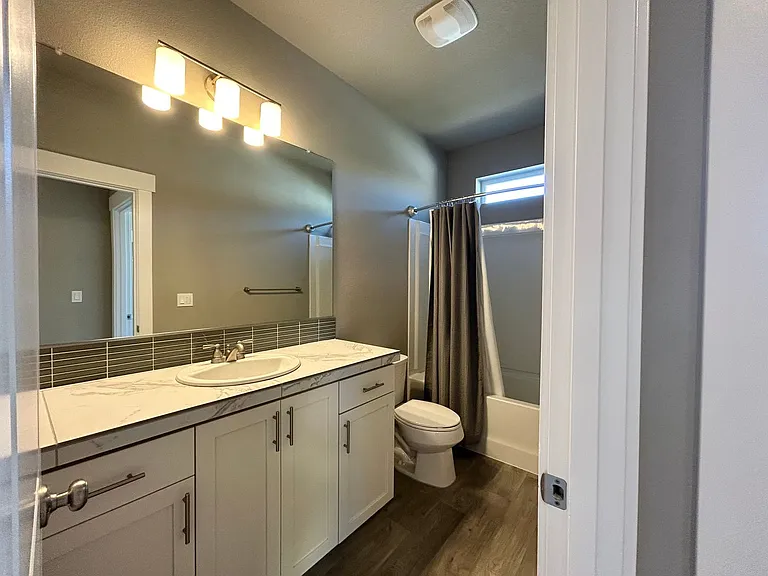 11571 SW Barber St — Photo 58