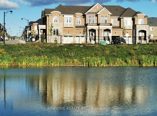 164 Harding Park St, Newmarket, ON L3Y0E4