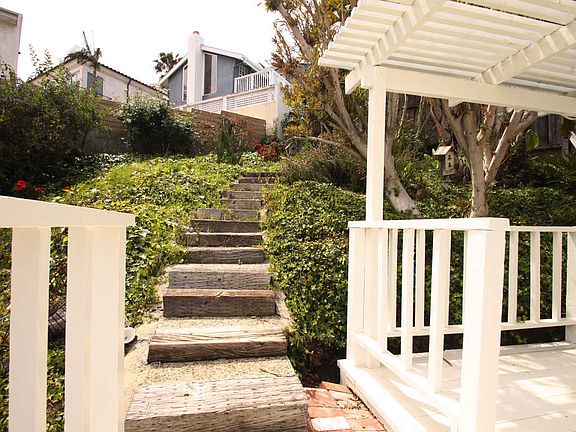 5th image of 25142 Manzanita Dr