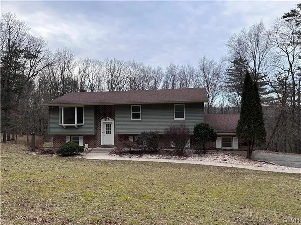 784 N Harrity Rd, Palmerton, PA 18071
