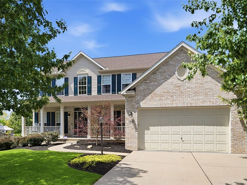 1st image of 470 Jenny Dr