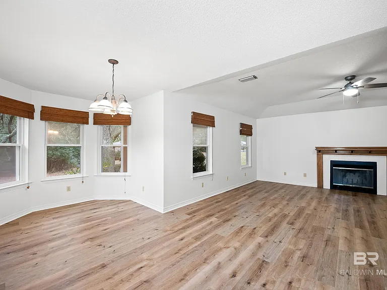9 Pope Ct — Photo 8