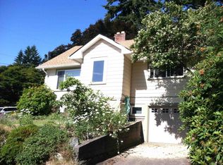 8801 17th Ave NE, Seattle, WA 98115