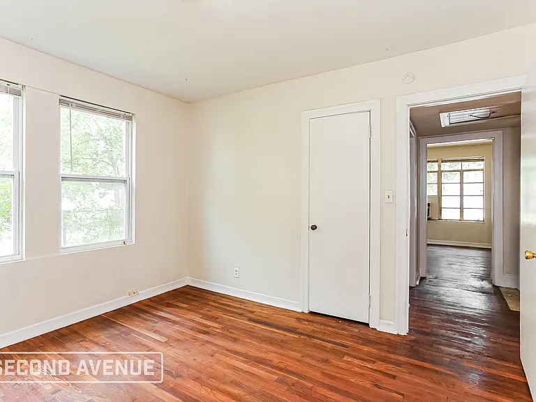 3302 College St — Photo 15