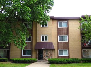 1443 Ashland Ave APT 14, Des Plaines, IL 60016