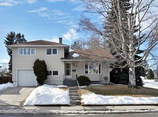 7703 E 5th St SW, Calgary, AB T2V 1C1