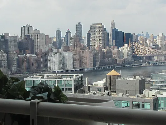 Sold by CityView Real Estate Inc. | media 24