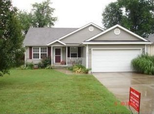 2415 Iron Gates Rd, Joplin, MO 64804