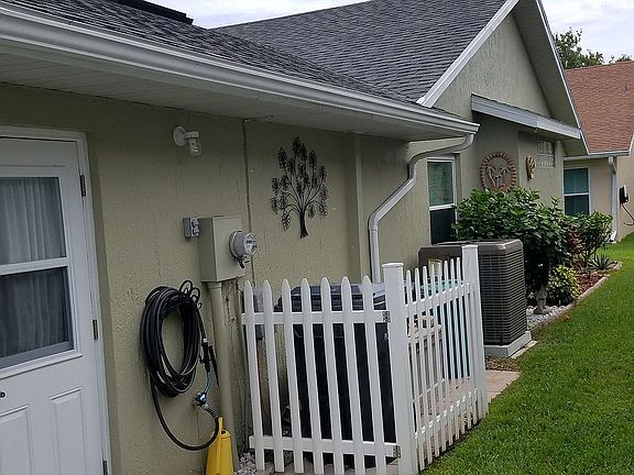 4th image of 506 Eastlake Dr