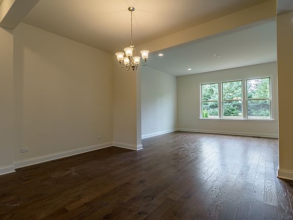 4th image of 204 Belmont Dr