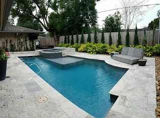 6103 Rutherglenn Dr, Houston, TX 77096