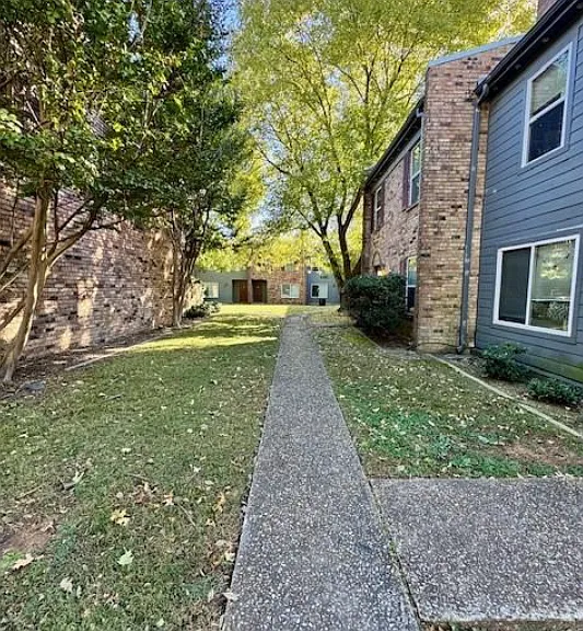 280 S Hill Ave #C-102 — Photo 6