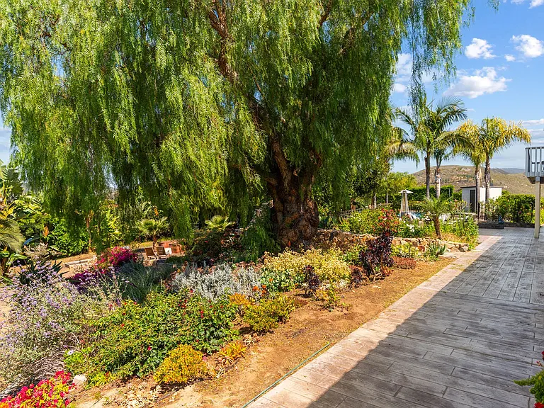 20063 Elfin Forest Ln — Photo 57