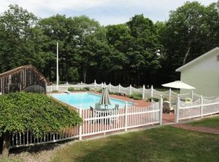 17 A Young Rd, Charlton, MA 01507