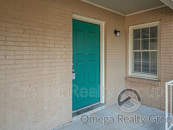 5th image of 3211 Fairway Dr