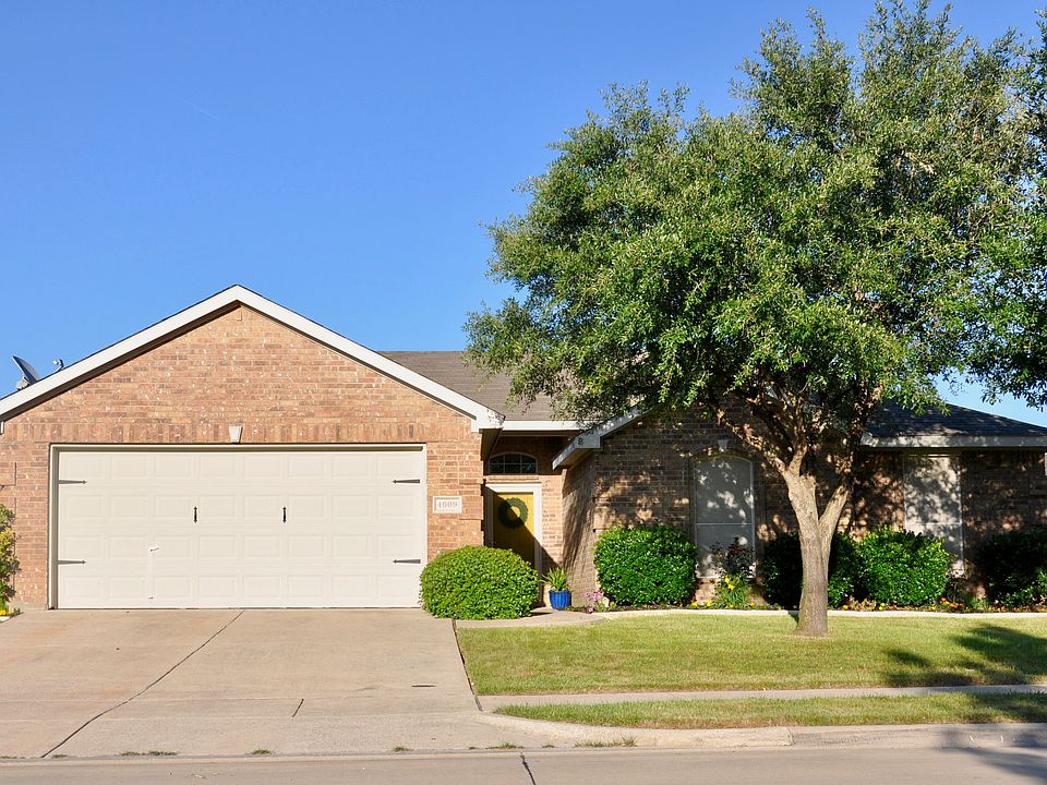1st image of 4609 Alsace Dr