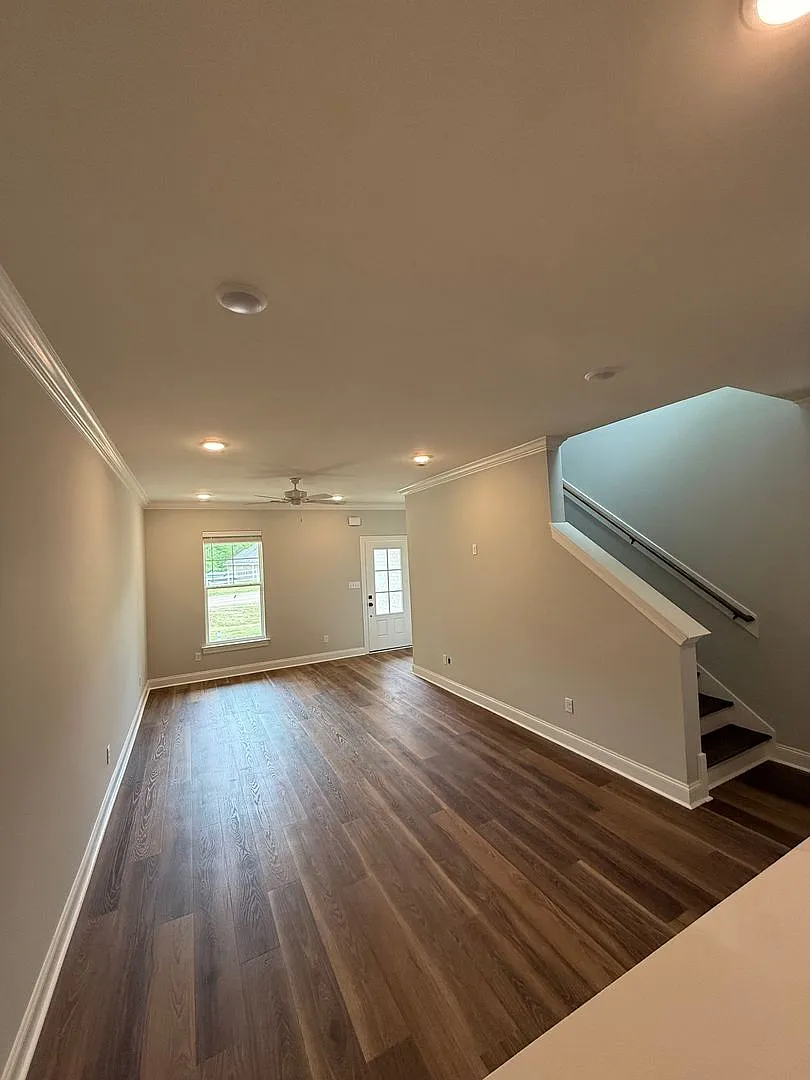Patterson Place — Photo 3