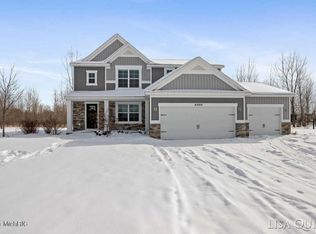 6900 Madrone Dr NE, Rockford, MI 49341