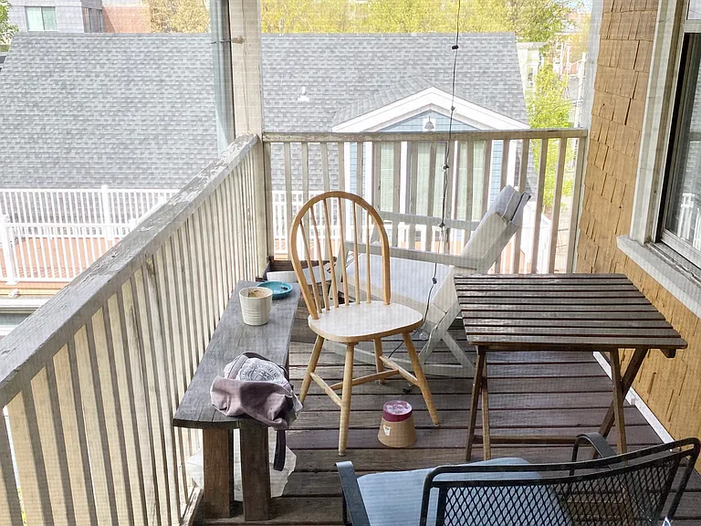 702 Green St #1 — Photo 11