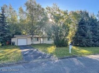 9405 Endicott St, Anchorage, AK 99502