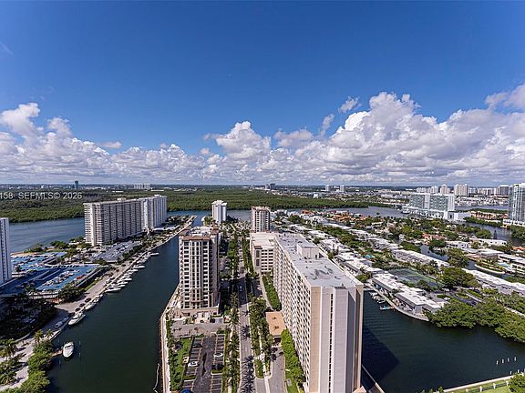 3rd image of 15901 Collins Ave APT 2805