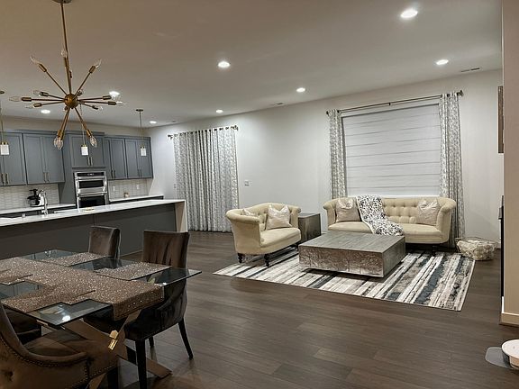 Big Living Area with Dining