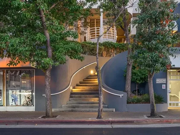 425 Alma St APT 110, Palo Alto, CA 94301