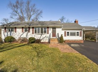 413 Garretson Rd, Bridgewater, NJ 08807
