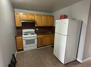 146 Beech St APT 4E, Yonkers, NY 10701