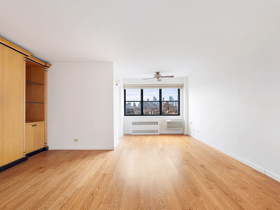 1st image of 42 8th Ave #11E