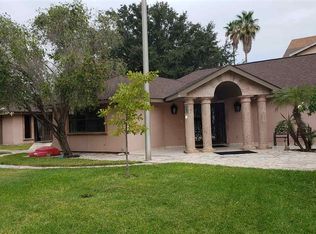 414 Manor Rd, Laredo, TX 78041