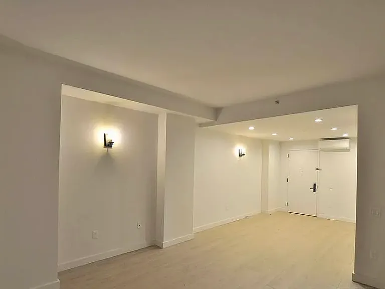 1802 Ocean Ave #1B — Photo 6