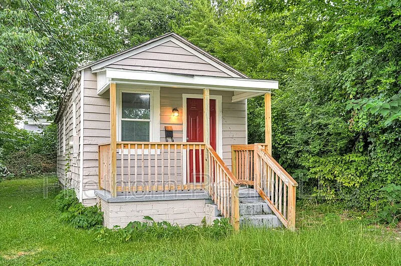 1 bed, 1.0 bath, 487 sqft, $750 — Photo 2