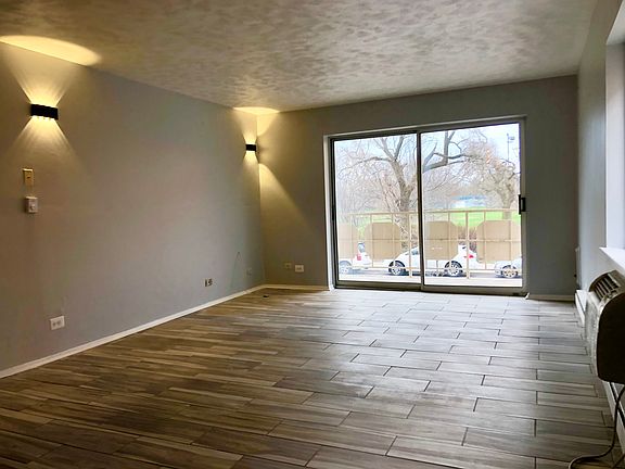 3rd image of 2772 E 75th St Unit 2NS