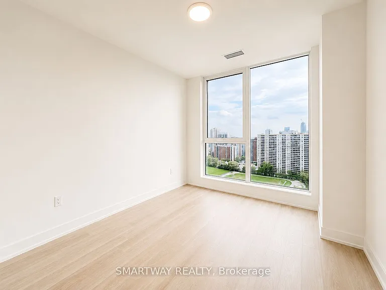 25 Cordova Ave #Penthouse 09 — Photo 35