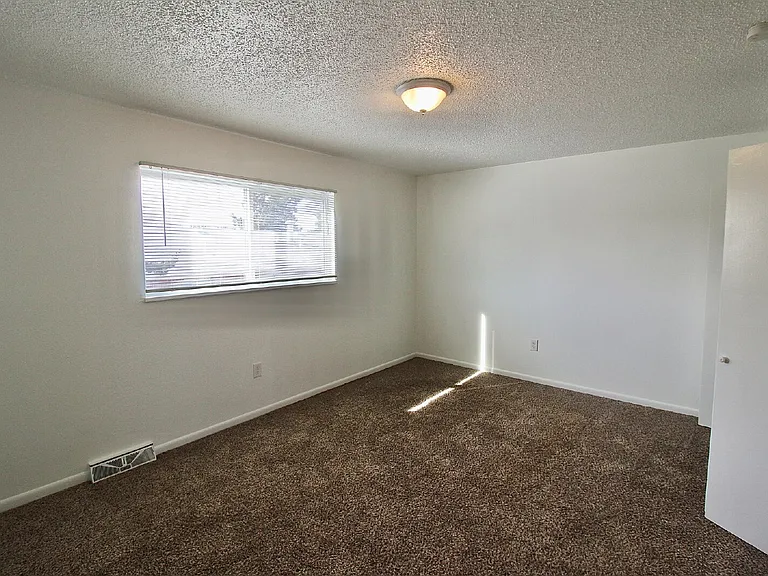 85 S 18th Ave #1 — Photo 12
