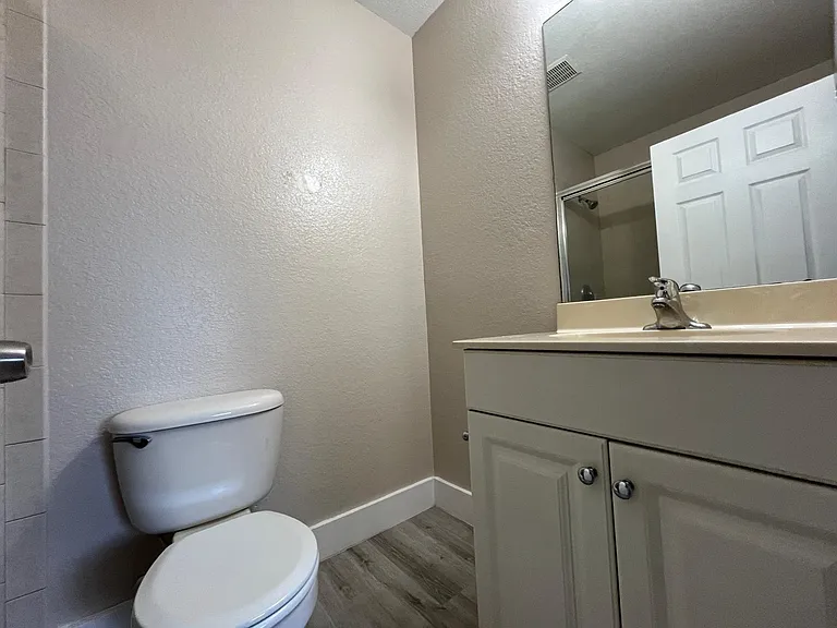 1932 Alamanda Way #655 — Photo 10
