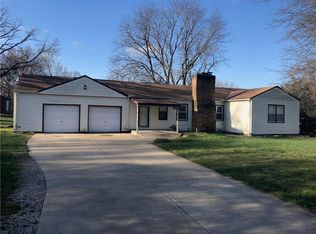 6001 NW Hilltop Rd, Kansas City, MO 64151