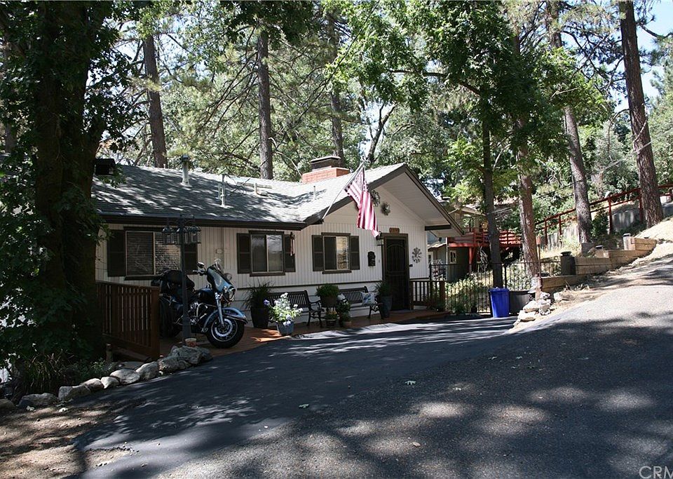 1st image of 23749 Zuger Dr