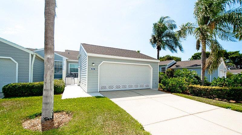 1st image of 512 Woodstork Cir