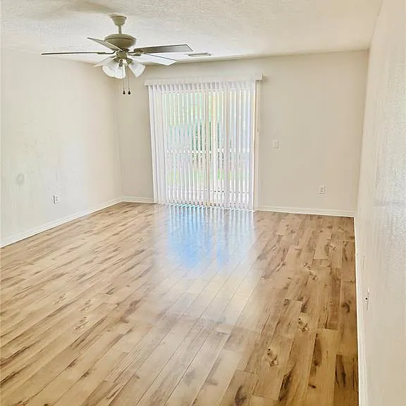 6249 Maisie Rd #6 — Photo 6