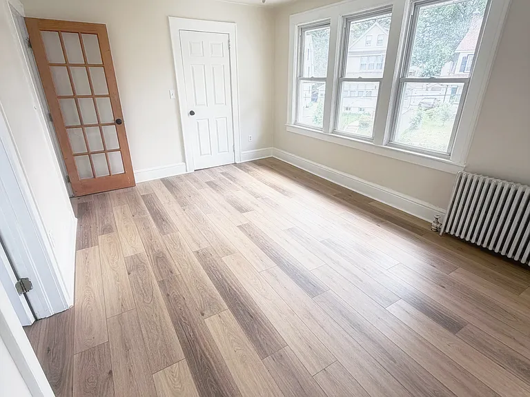 35 Hill St #B — Photo 1