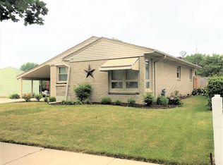 1901 Neptune Ave, Racine, WI 53404