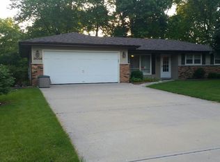 24308 S Marble Rd, Channahon, IL 60410