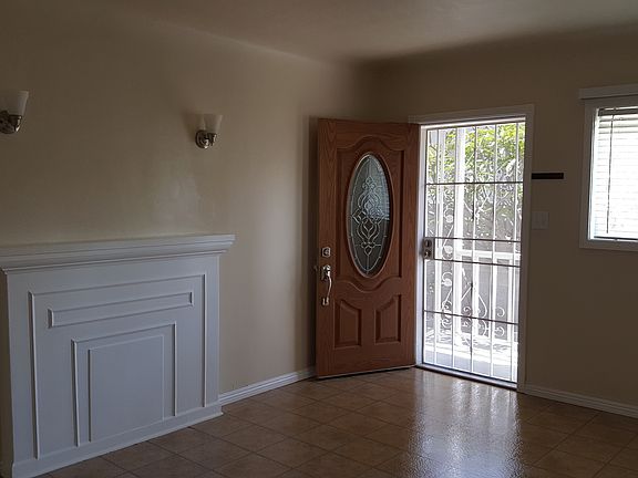 2nd image of 16423 Brighton Ave
