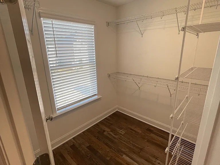 2205 Shady Ln NE #8 — Photo 14